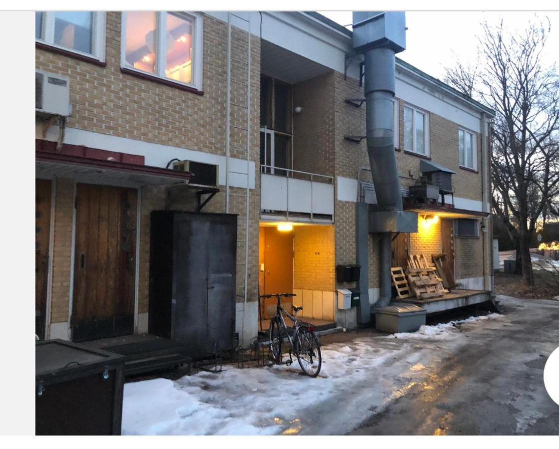 Yksio Kilometri Jokirannasta Forilta Apartamento Turku Exterior foto